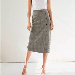 NWOT Aritzia Babaton Billy Midi Skirt in Grey Plaid